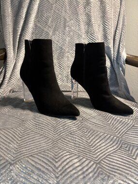 Marc New York Black Suede-Look Ankle Boots Clear Lucite Heels Pointed Toe